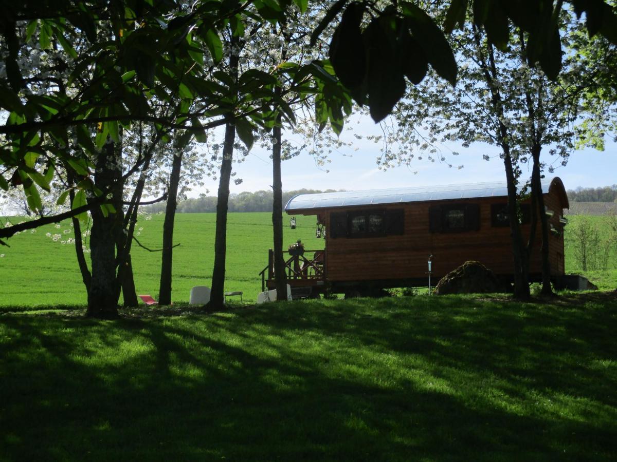 Roulotte Panoramique Du Moulin Bed & Breakfast Chatillon-sur-Marne Ngoại thất bức ảnh